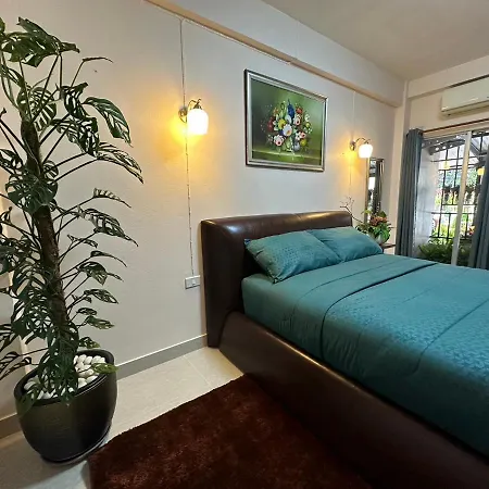 66 Apartment Bangkok Exterior photo