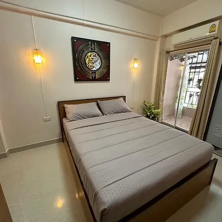 66 Apartment Bangkok Exterior photo