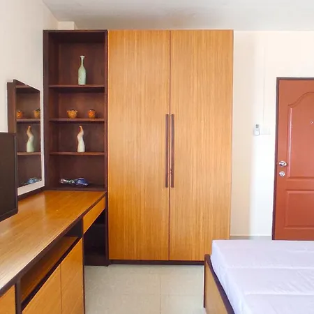 66 Apartment Bangkok Exterior photo