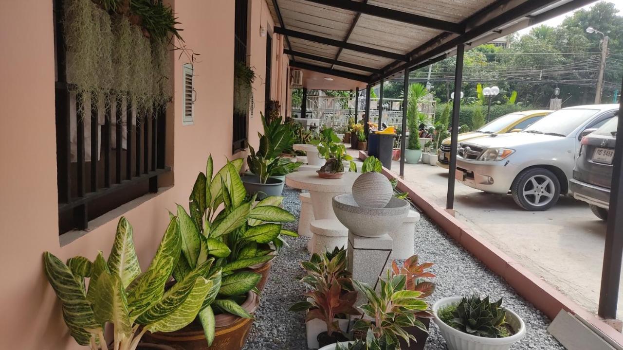 Apartamento 66 *